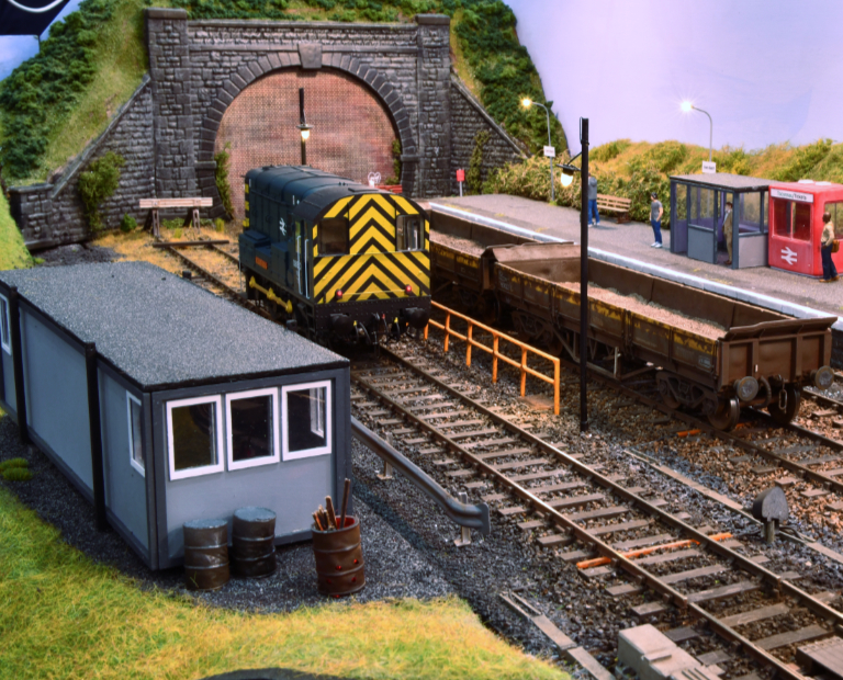 Image of O gauge modelling